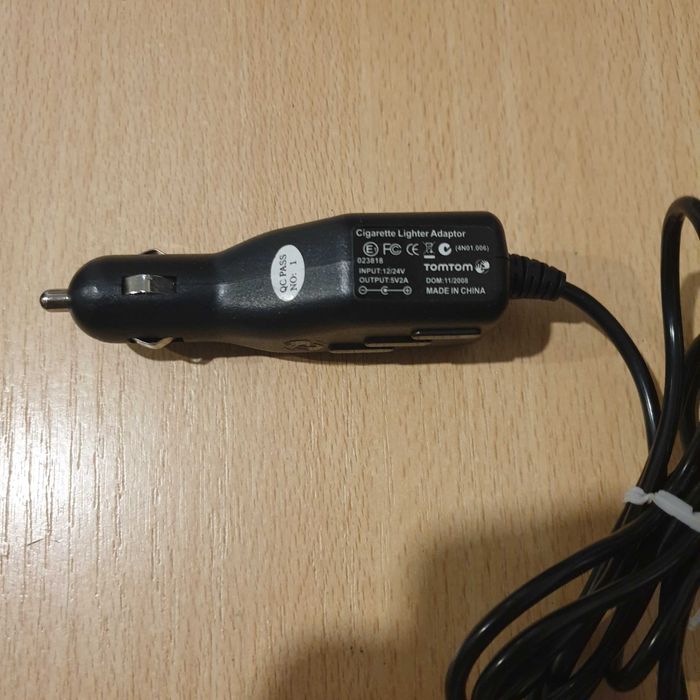 carregador pra GPS tom tom 5V 2A original, novo