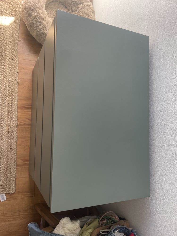Cómoda Malm 3 gavetas azul esverdeado