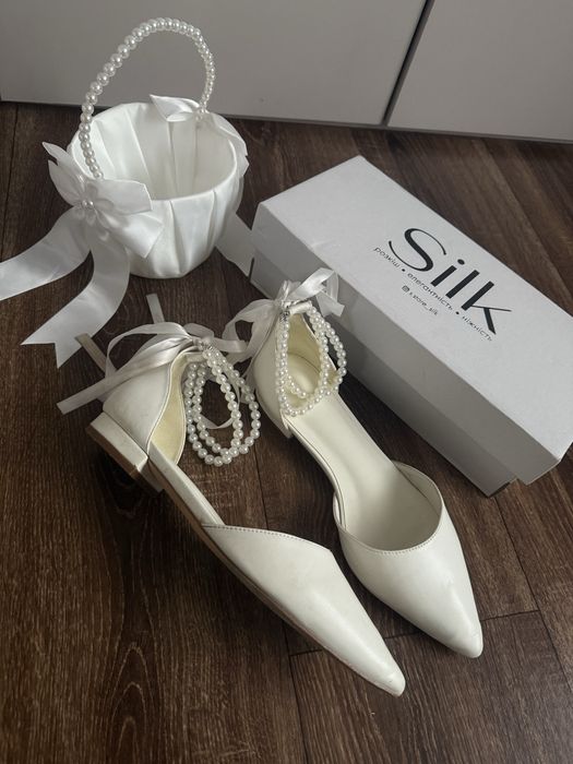 Туфлі балетки мешти весільні білі айворі