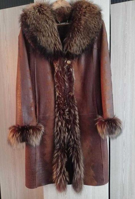 Дублянка жіноча з натуральним хутром