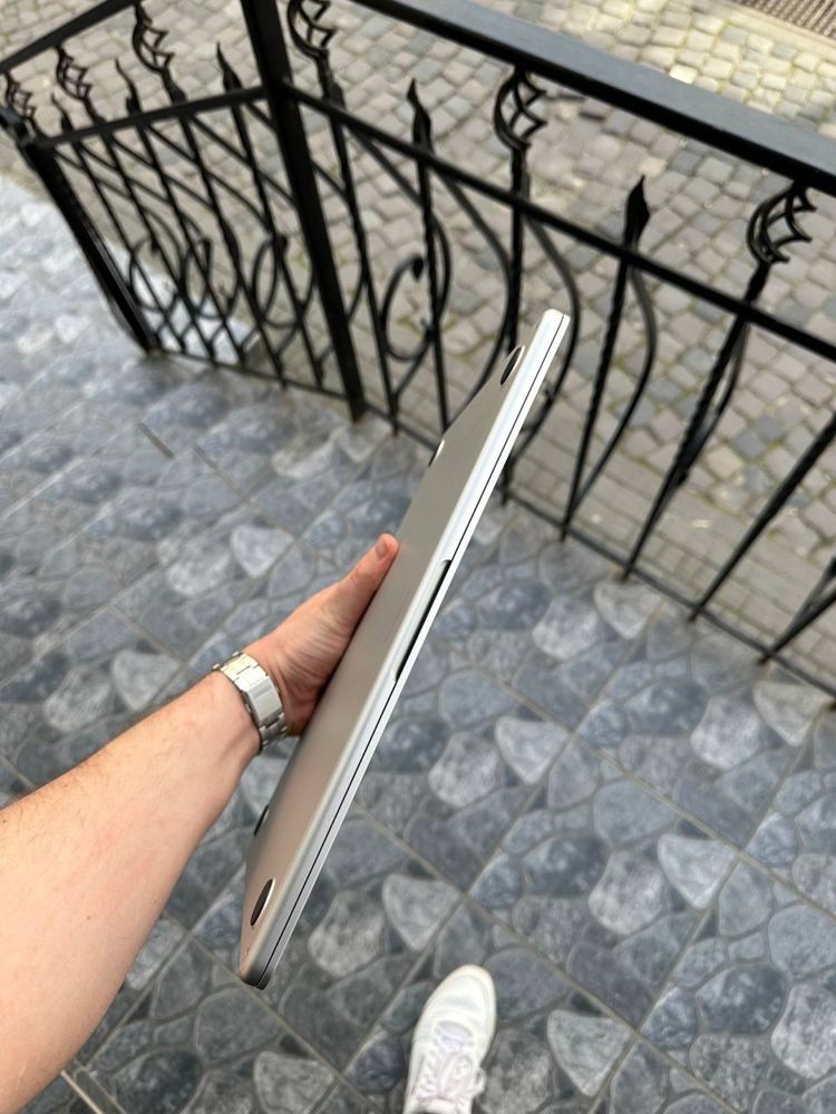 MacBook Air 13,6’ M3 2024 16ram 512ssd Silver MXCT3 NEW Open Box новий