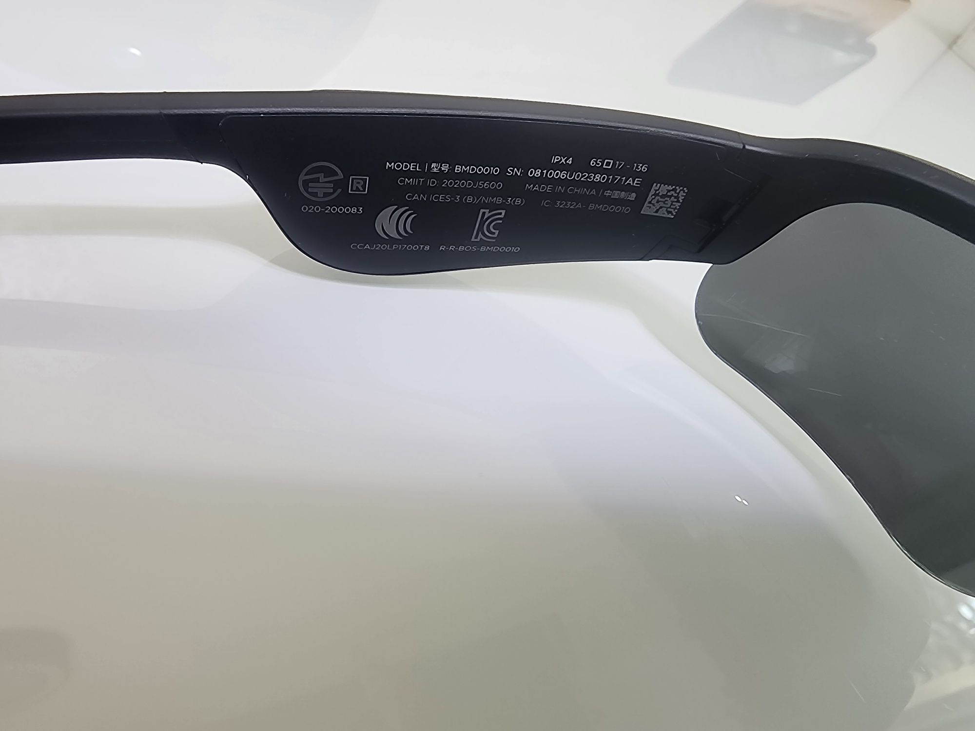 Очки с динамиками Bose Frames Tempo