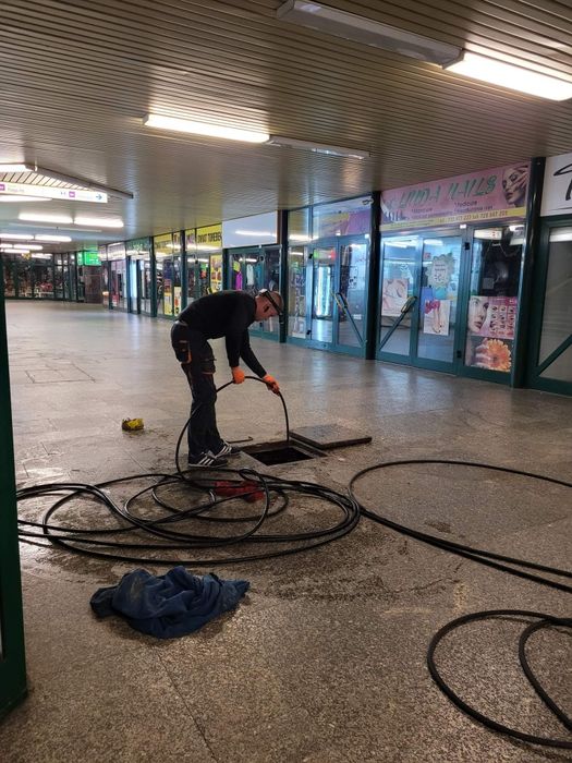 Hydraulik Wuko Udrażnianie Rur 24H przegląd kamerą Tv