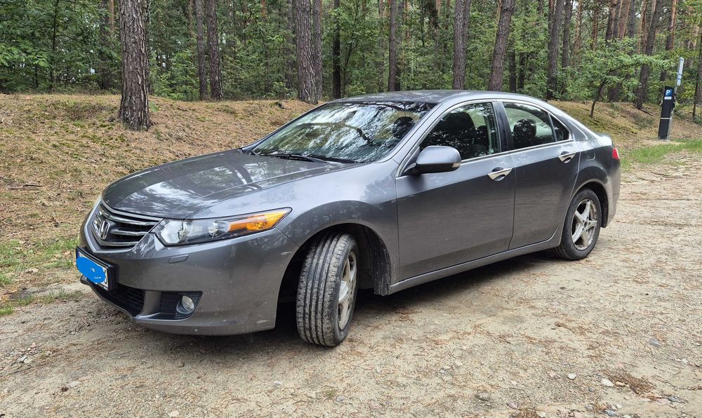 Honda Accord 2009 2.0 benzyna V-tec VIII 8 manual 156KM