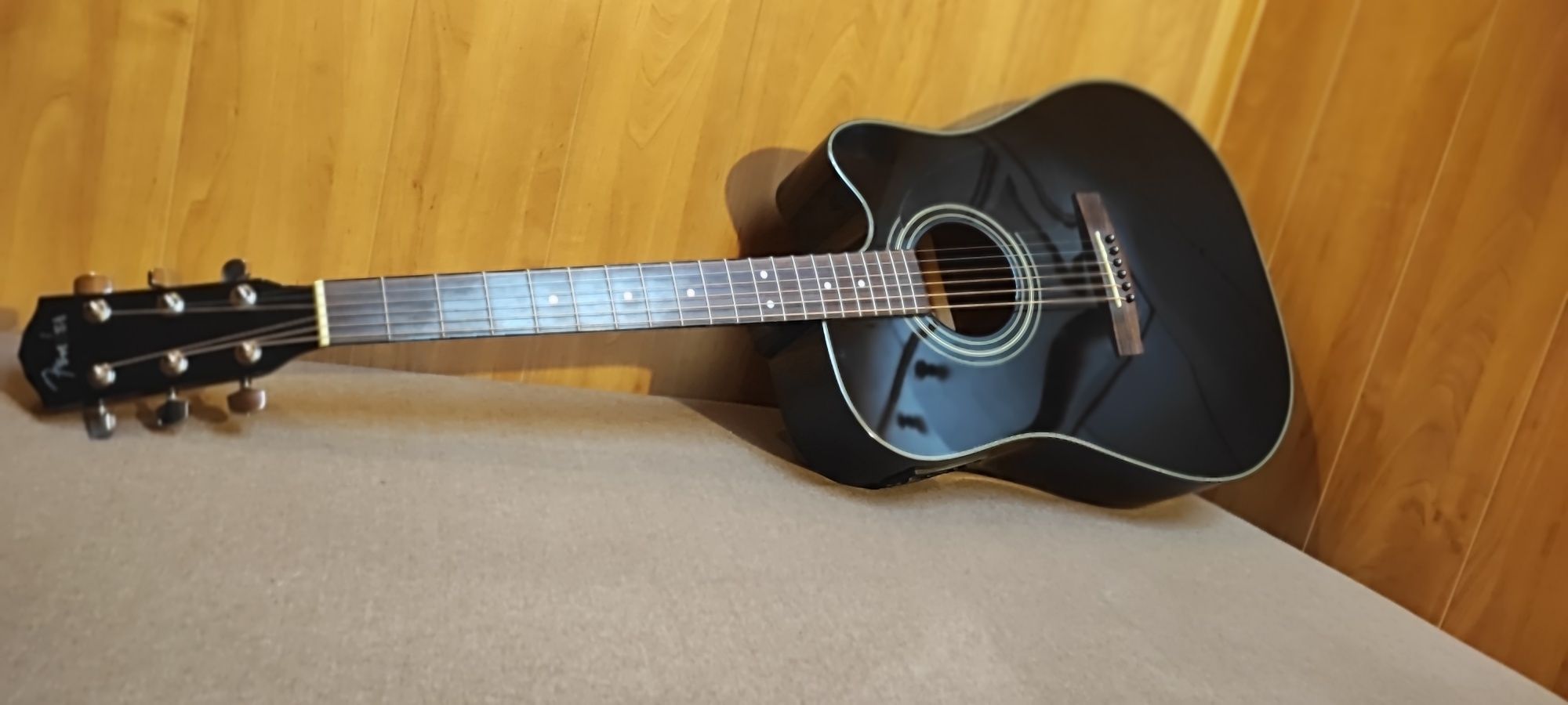Gitara elektro akustyczna Fender DG 20CE BLK