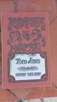 Tom Jones, Jenry Fielding