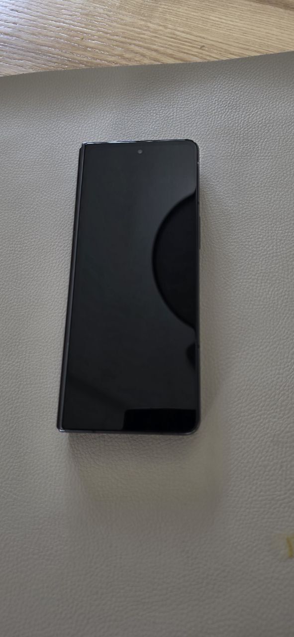 Samsung Galaxy Z Fold 4