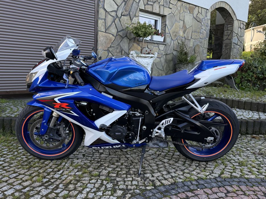 Suzuki GSX-R 600 k8 ! Kat A2 ! 35kw ! Niski przebieg ! Bdb stan !