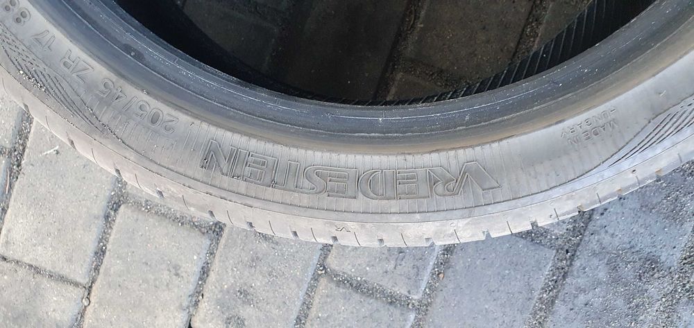 Opony Letnie 205/45r17 Delinte DH2 Stan dobry