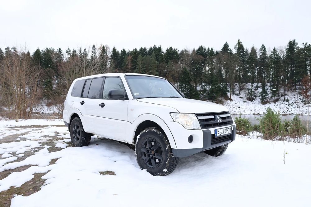 Mitsubishi Pajero Mitsubishi PAJERO 3,2 DiD / 4x4 Super Select / stan idealny /