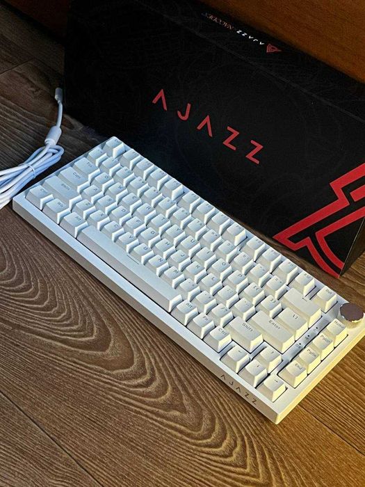 Ajazz AK820 — Белая механика