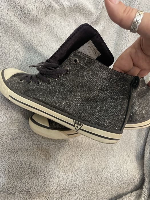 Крутые кеды Guess. Оригинал