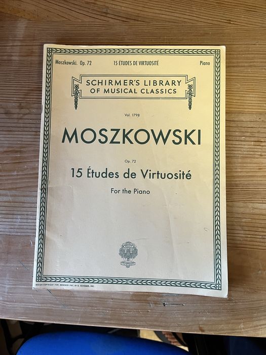 Livros de partitura para piano
