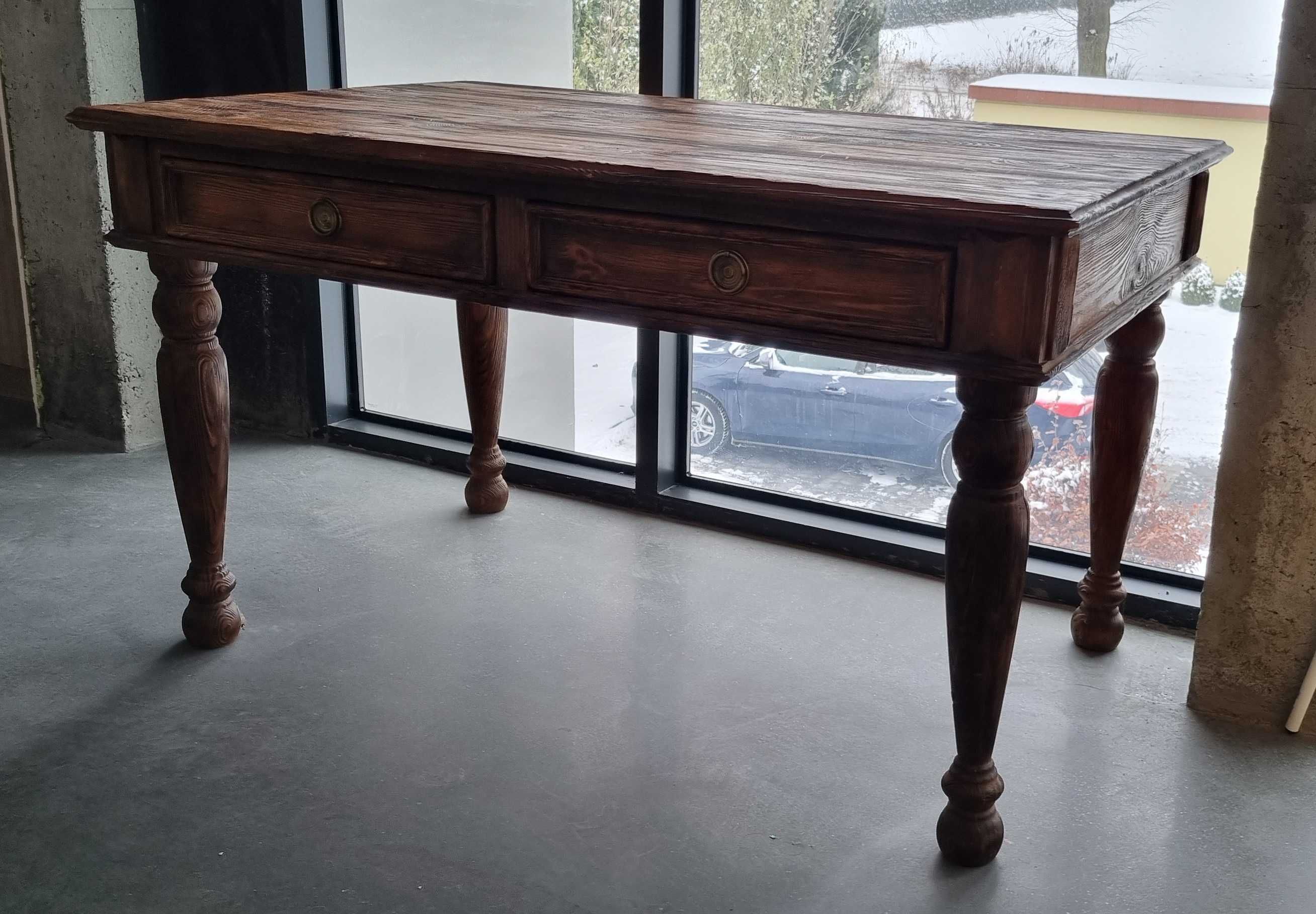 biurko drewniane, stół
