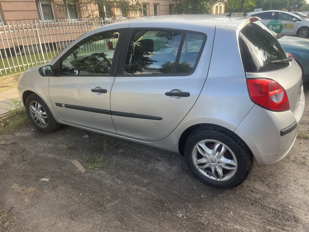 Renault clio 3 2005 r