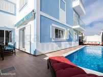 Moradia T4 com Piscina Privada, sita num condomínio fechado em Mant...