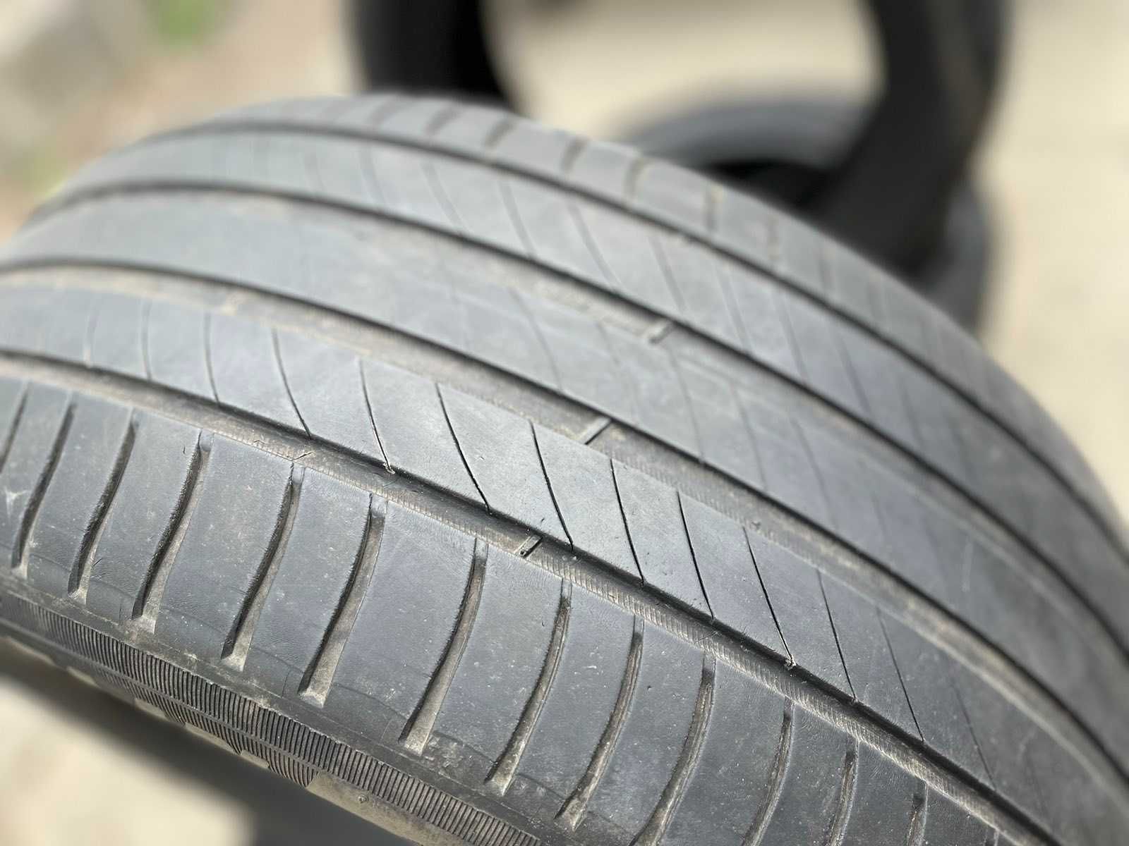 Літня Резина Шини Michelin 225/55 R17