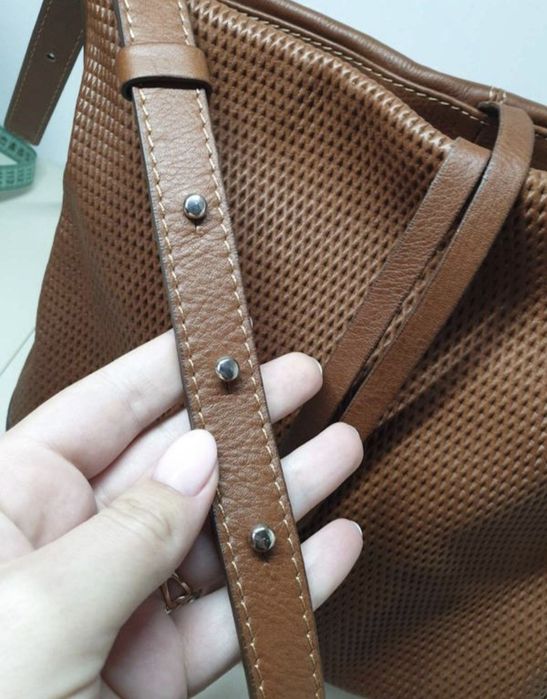 Сумка через плече gianni conti італія натуральна шкіра хобо тоут