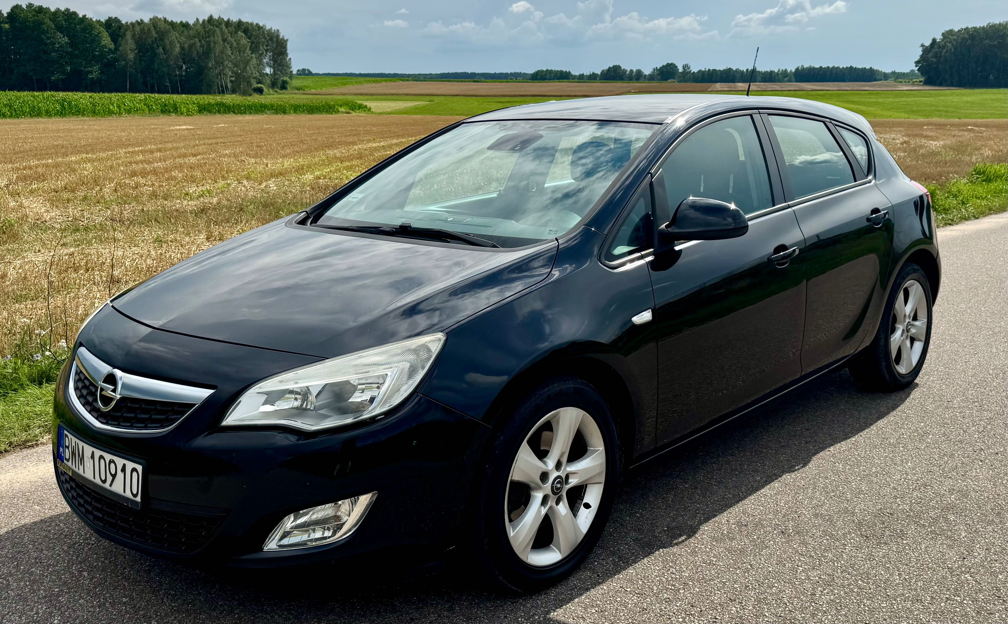 Opel Astra J (P10)