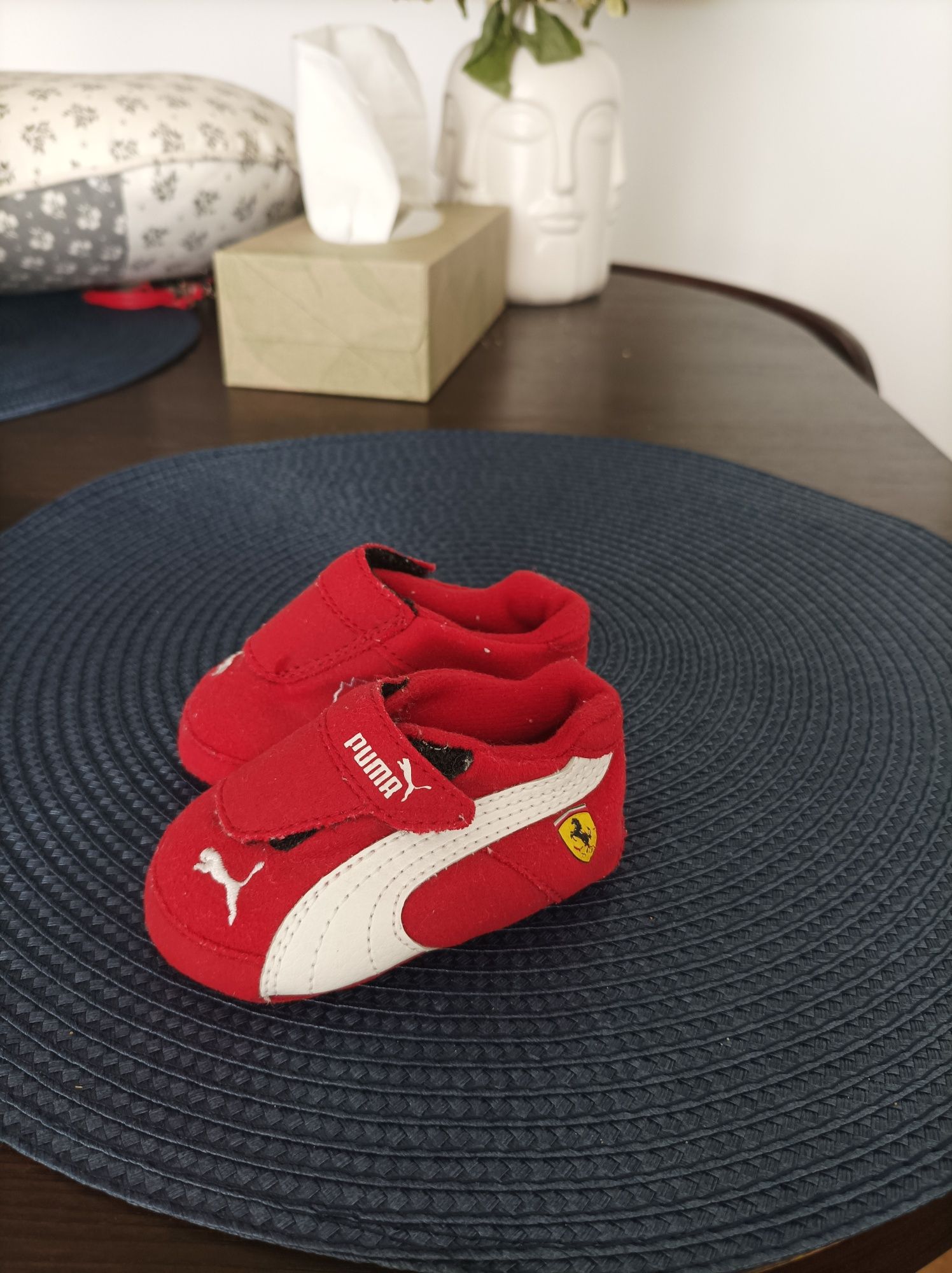 Puma Niechodki czerwone Ferrari