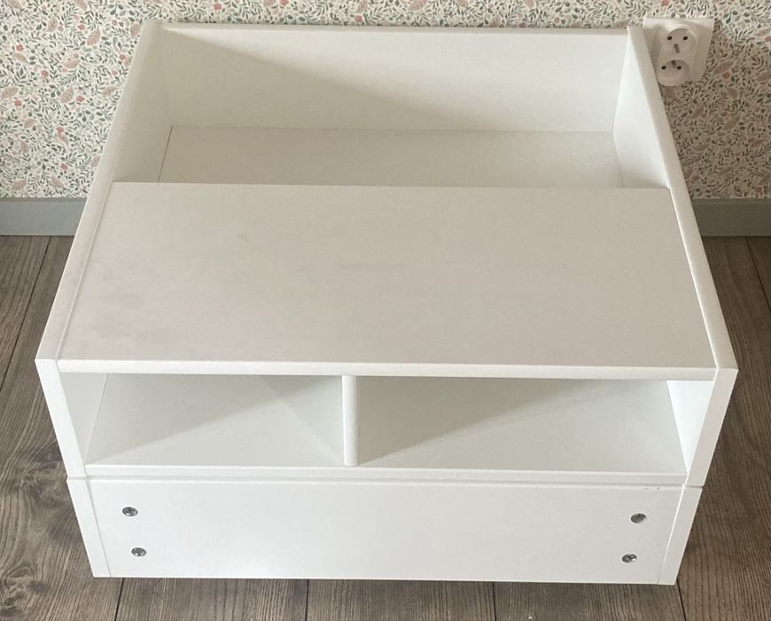 Stolik/pojemnik pod łóżko na kółkach IKEA Fredvag