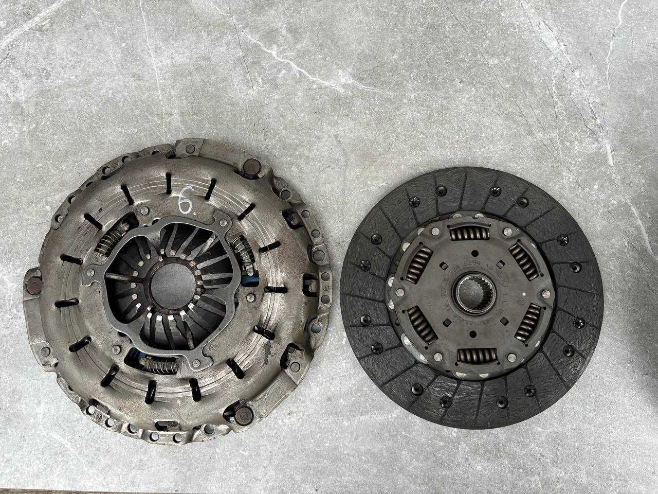 Комплект зчеплення Демпфер Volkswagen LT 28-35 28-46 2.8 TDI