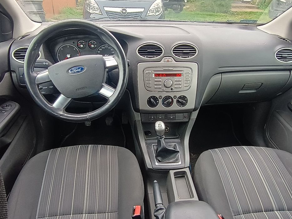 Salon PL Ford Focus kombi 1.6d 66kw 2008 sprawny klima