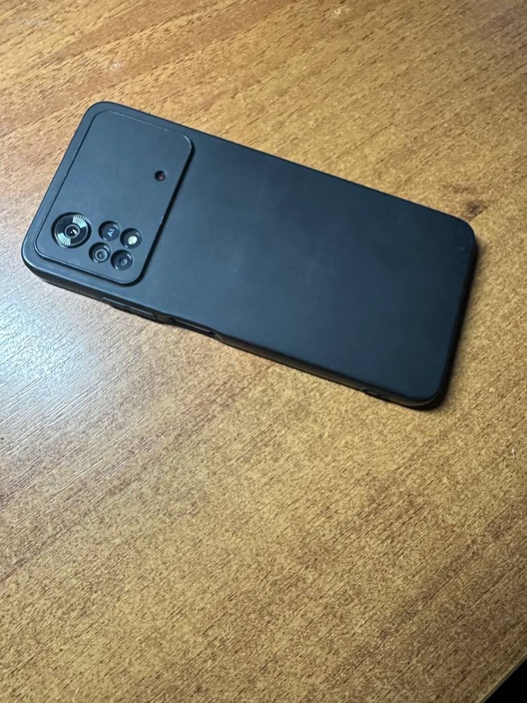 Poco x4 pro 6/128gb.
