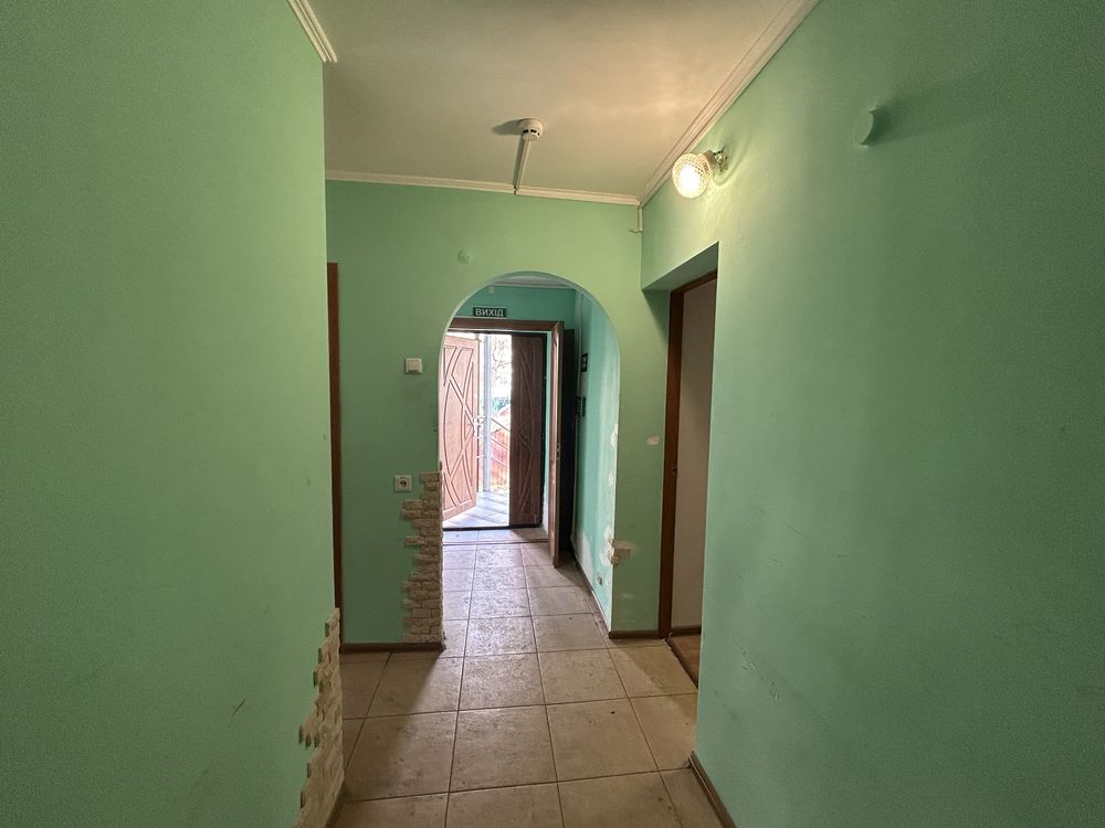 Продаж  комерційного приміщення , вул Київська