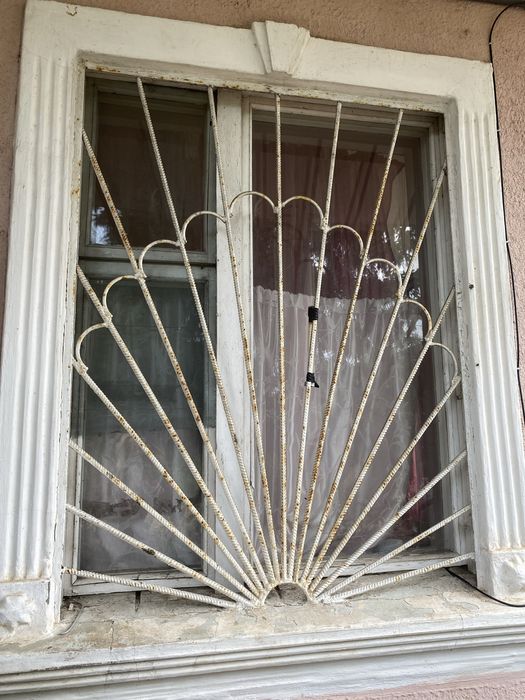 Продам решетки  на окна