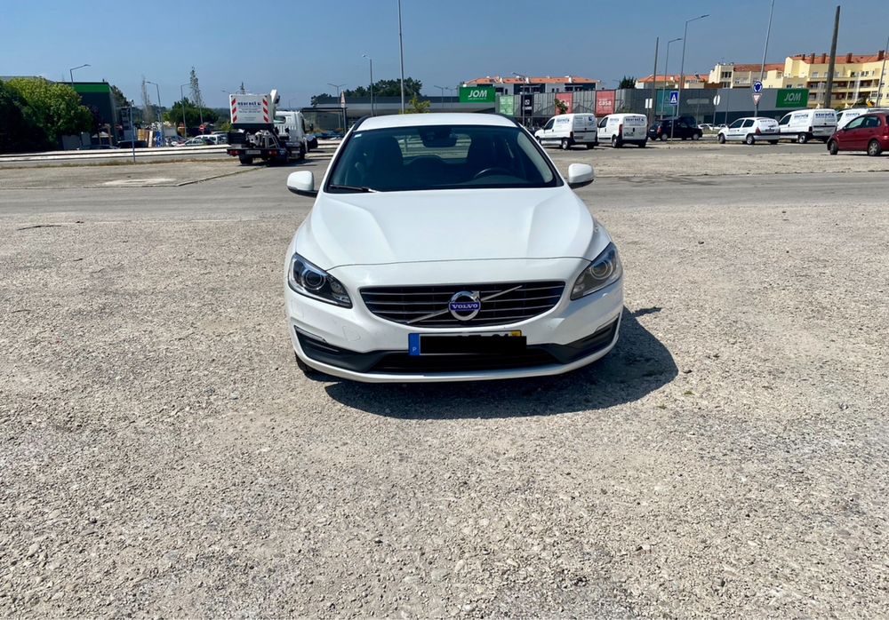 Volvo V60 2.0 D2 Momentum automatica