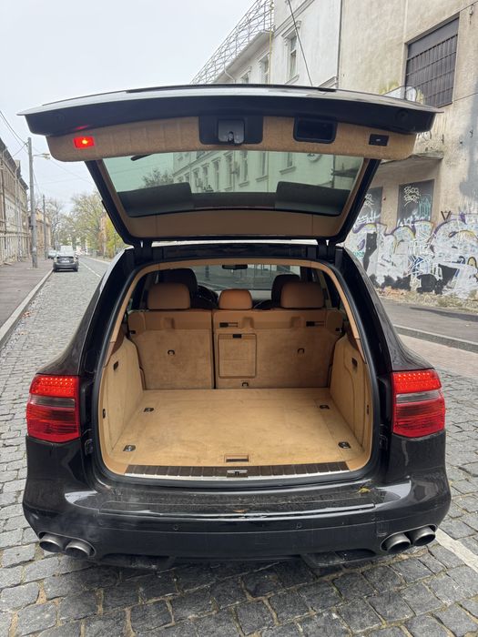 Porsche Cayenne 4.8 Turbo S