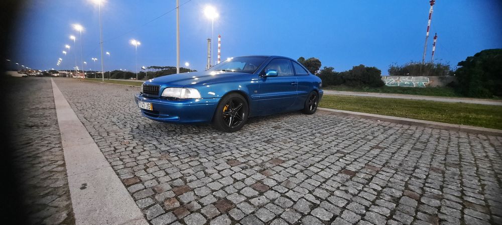 Alugo Volvo C70 coupe para casamentos e eventos
