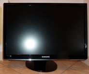 nie włącza się - 24" monitor Samsung SyncMaster 2493HM - HDMI - PIVOT