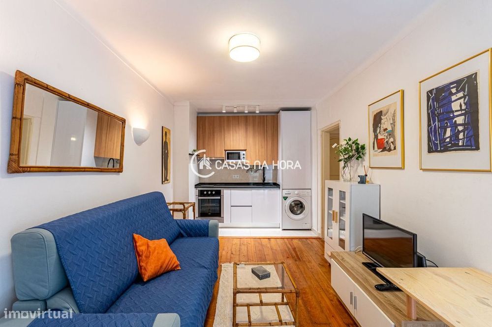 T1 renovado com terraço privativo no Monte Estoril