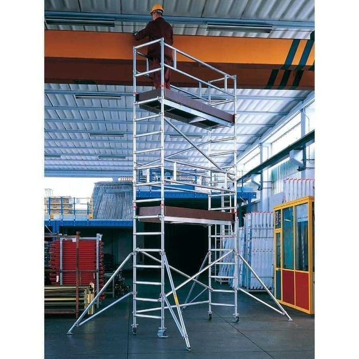 Torres de andaime, escadas, e escadotes