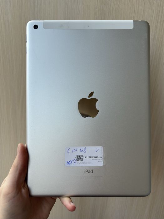 Apple iPad 5 на 128 GB Silver