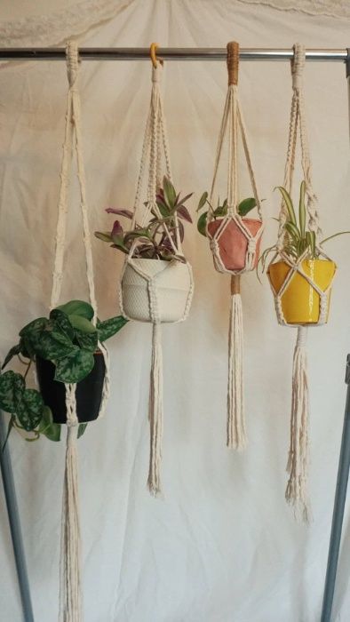 Suporte para vasos/plantas em macramé