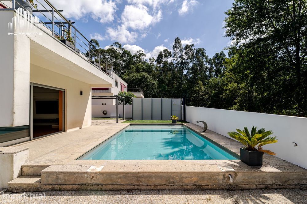 **Moradia T3 à Venda em Sande São Lourenço, Guimarães**