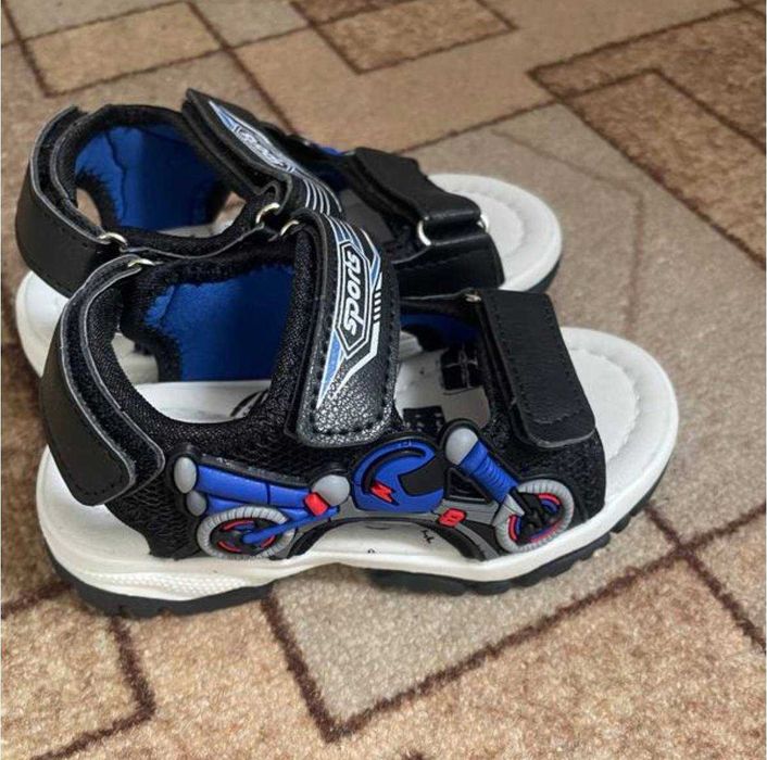 Босоніжки для хлопчика