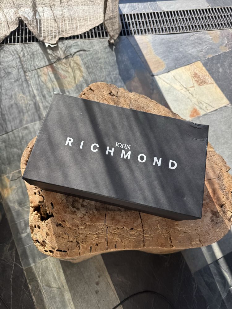 Кроссовки Richmond, оригинал, 38 размер