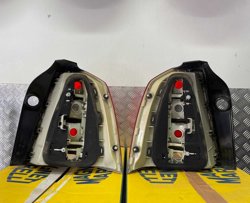 Opel Zafira B II Lampy Lampa Tył Lewa 2008/2011 Adax Koźle