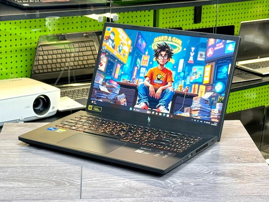 • Acer Nitro V15 ANV15-52 / RTX 5060 / Core i5-13420H / 165Hz  •