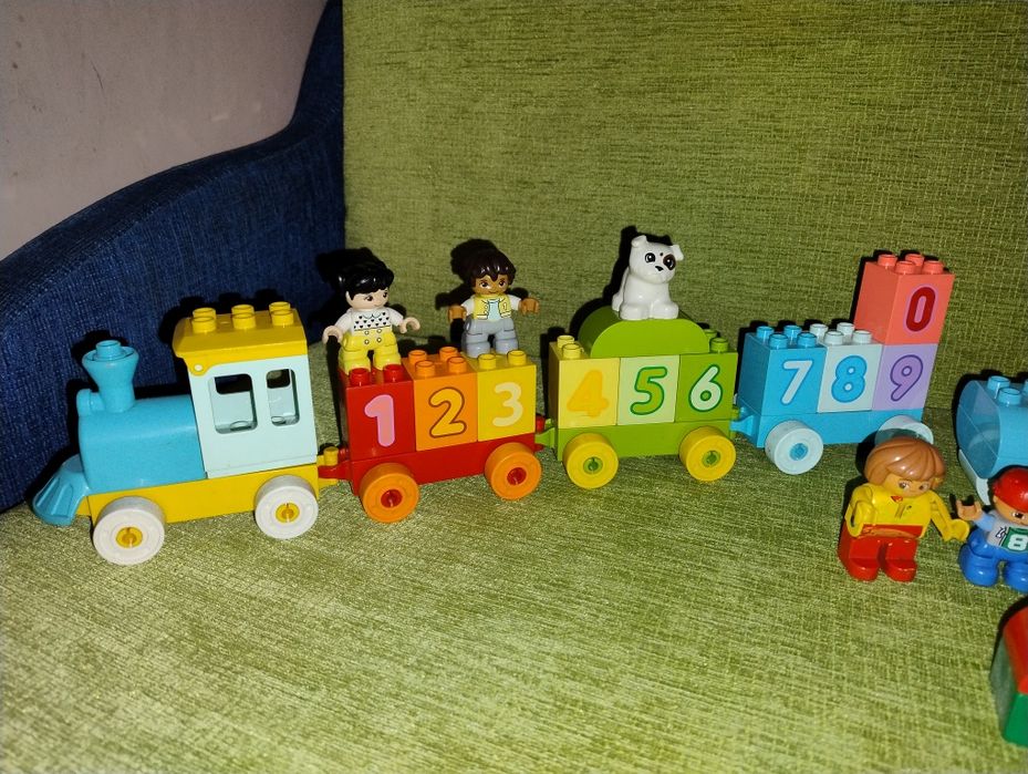 LEGO Duplo pociąg cyferki zwierzątka 3w1 konik duży