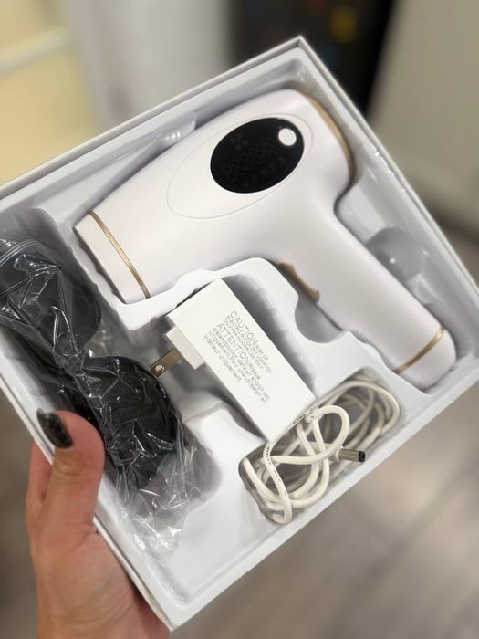 Лазерний фотоепілятор IPL