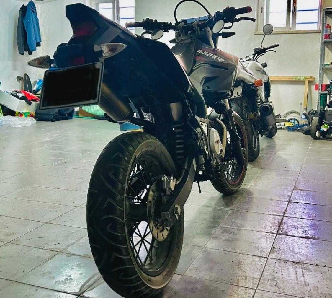 Yamaha WR125X (SUPERMOTARD) - como nova + escape ARROW
