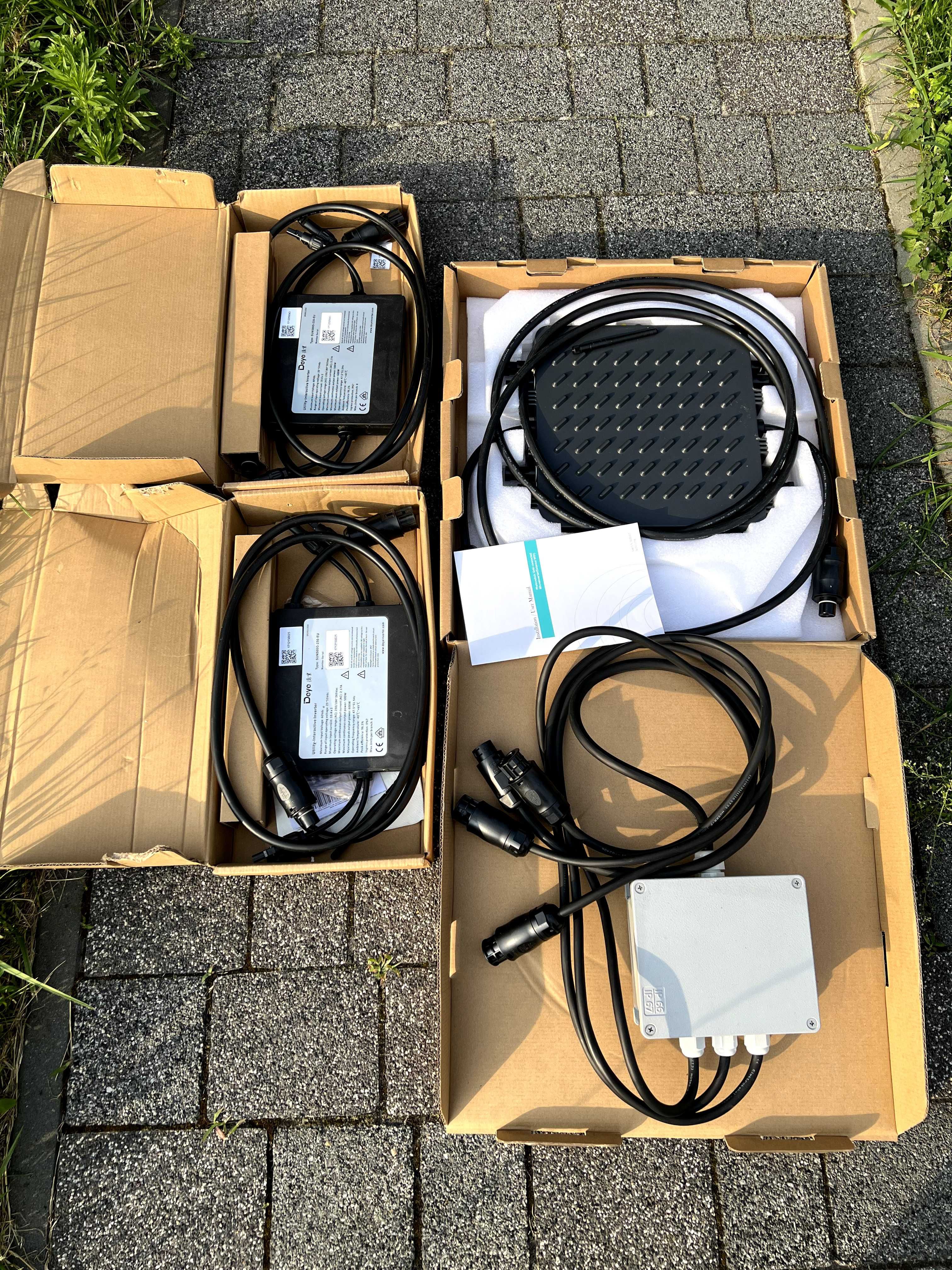 Komplet 3 mikorinwerterów Deye do instalacji trójfazowej
