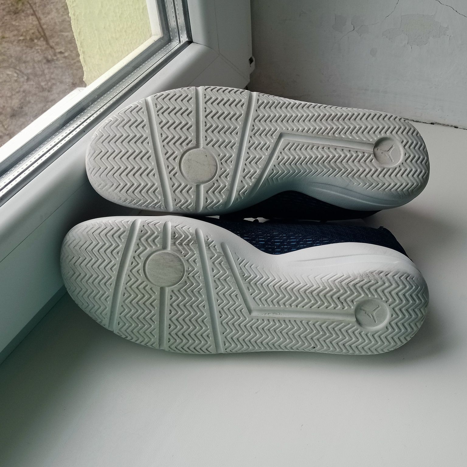 NIKE AIR Jordan оригінальні кросівки розмір 36