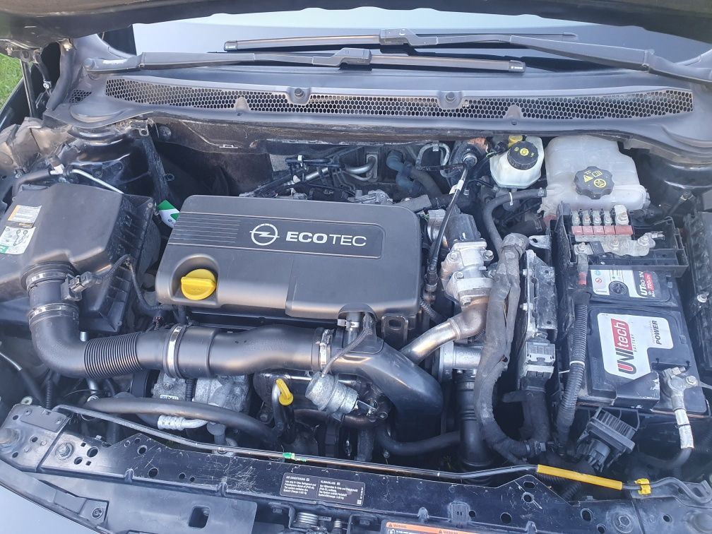 Opel Astra J 1.7 Cosmo 2010 r 17.200zl
