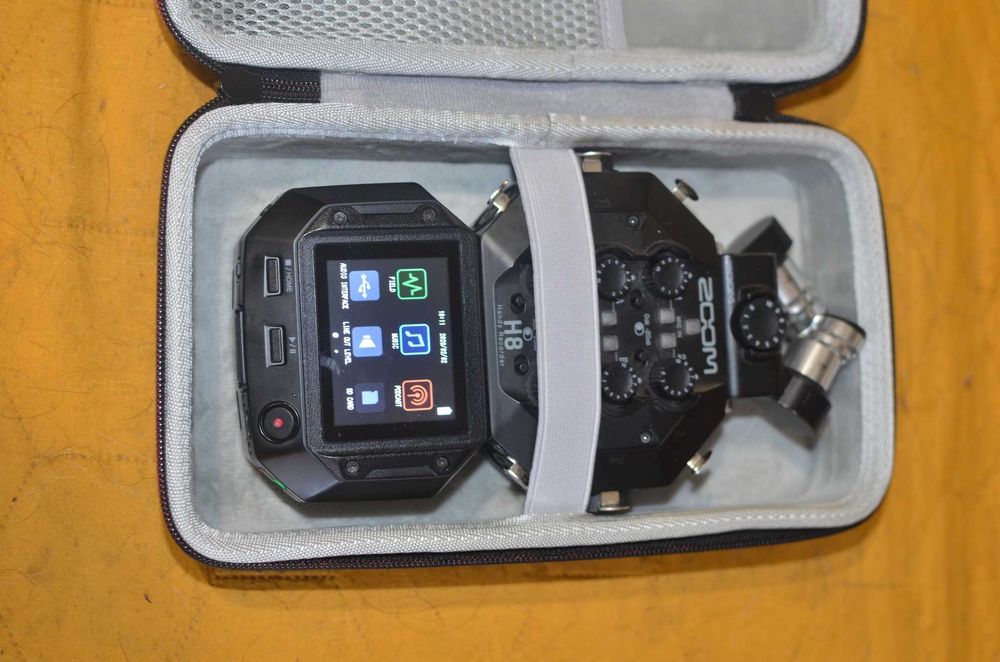 Rejestrator Zoom H8 + etui - mówka sztuka